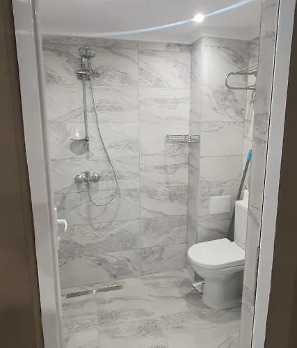 דירה Kali Guest וארנה