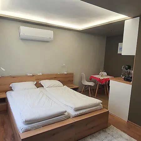 Kali Guest Apartament *